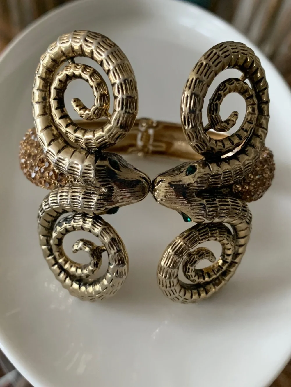 Stunning Vintage Double Rams Head Hinged Bangle Bracelet- Pave Rhinestones